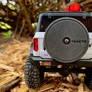 1/24 "4x4" 3D-Printed Faux Spare Tire Cover